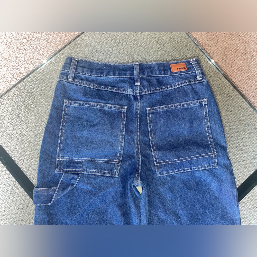 Jeans - Picture 5 of 6